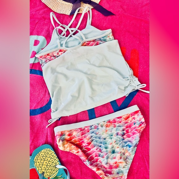 🚨3/$15 *Girls* Modest Style 2Piece Tankini w Relaxed Fit Top over a Bralette - Picture 3 of 6